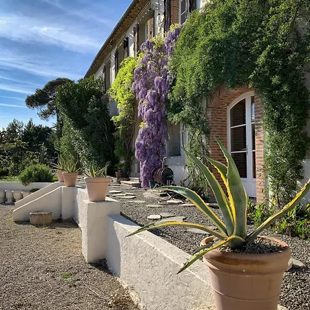 Domaine De Cascaret - Sleeps 10 Villa